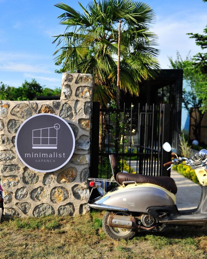 Minimalist Sapanca Villa Exterior foto